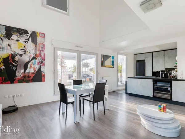 Duplex 5 pièces 106 m² 