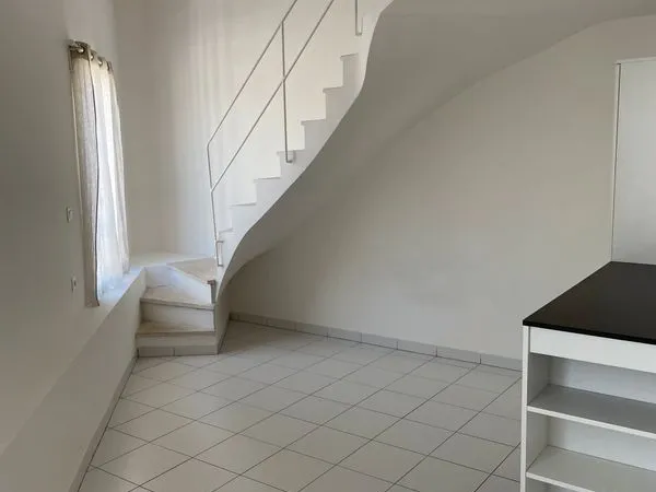 Studio+mezzanine 