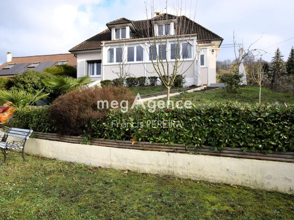 Maison en très bon état avec isolation récente 