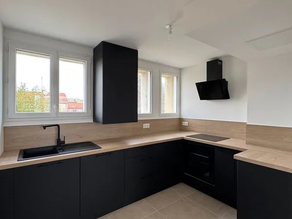 Appartement T3 entièrement rénové 