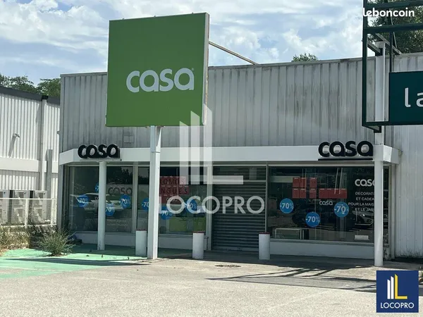 Local commercial 356 m² 