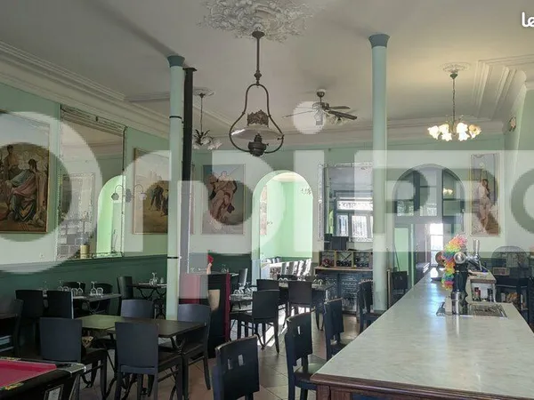 Bar/Brasserie/Tabac 315 m² 