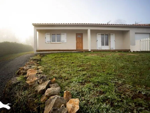 Maison de plain-pied 4 pièces 93 m² 