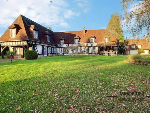 Maison 15 pièces 360 m² 