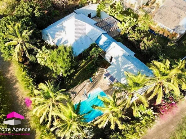 Villa 7 pièces 164 m² 