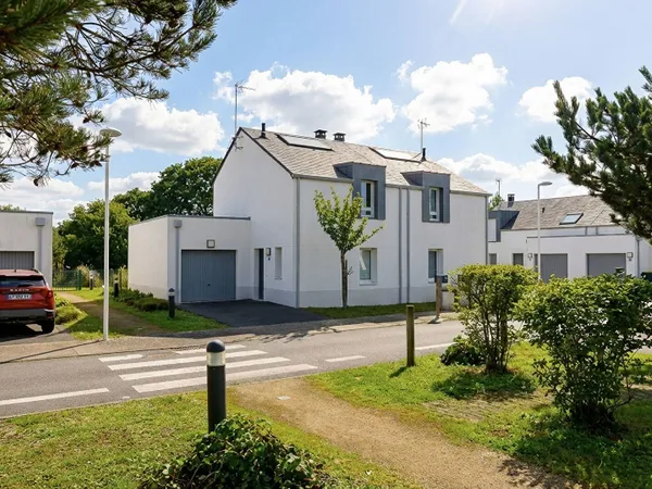 Guezy - Proche Pornichet - Maison deux chambres avec jardin 