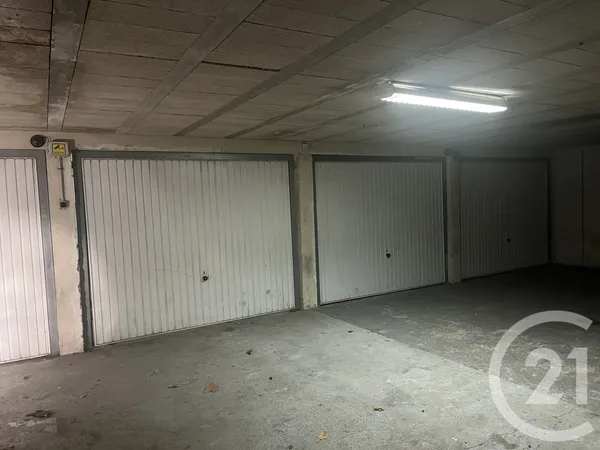 Box de stockage 12 m² 