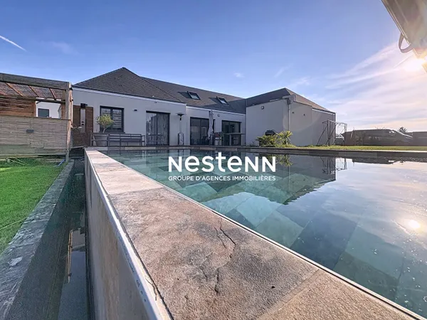 Maison récente avec piscine - Monts 