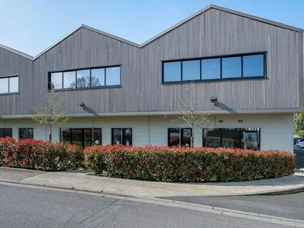Local commercial 68 m² WISSOUS 