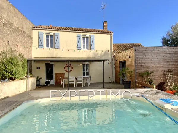 Maison T7 de 143 m2 - Centre Ville au calme - 4 chambres - P 