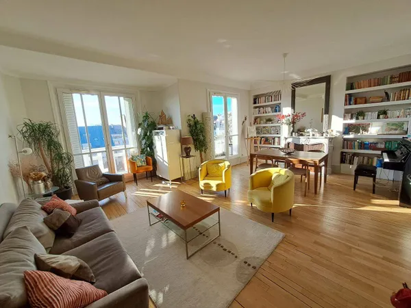 Appartement 4 pièces 127 m² 