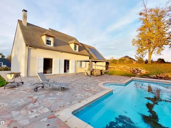 Maison 8 pièces 197 m² 