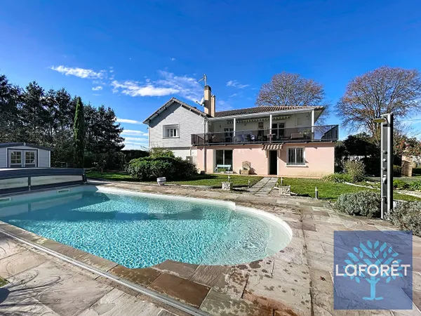 Maison de 7 pièces de 205 m2 