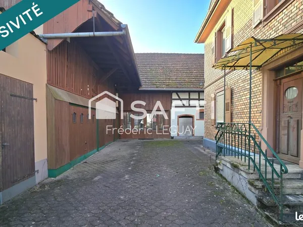 Propriété 8 pièces 230 m² 