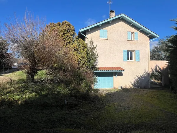 Maison 8 pièces 254 m² 