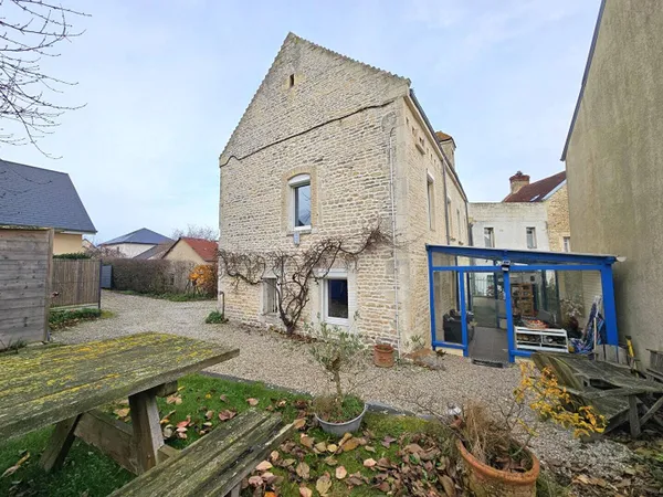 Maison 8 pièces 160 m² 