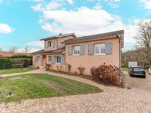 Maison 7 pièces 156 m² 