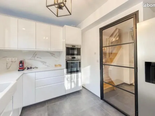 Appartement 3 pièces 59 m² 