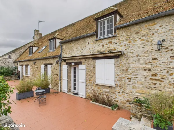Maison 7 pièces 600 m² 