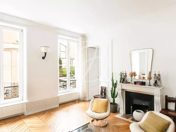 Paris 10e - FAUBOURG POISSONNIÈRE - Appartement à vendre - 3 pièces - 71,78m² Carrez - 74,87m² 
