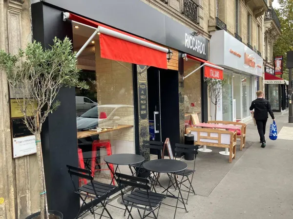 Boutique 2 pièces 35 m² 
