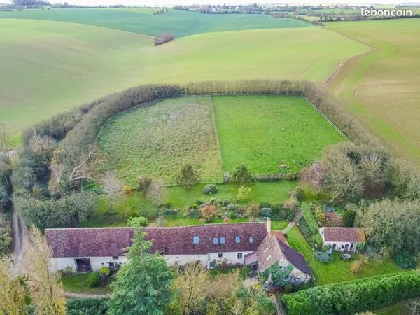 Maison 9 pièces 230 m² 