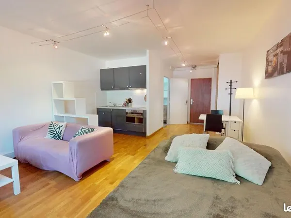 Studio 1 pièce 35 m² 