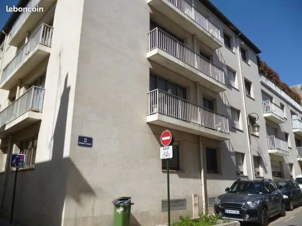 Appartement 1 pièce 28 m² 