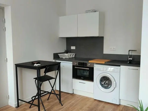 STUDIO DE CHARME 17 m2 Centre ville 