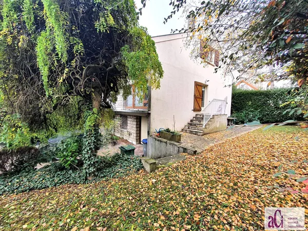 Maison 5 pièces 122 m² 