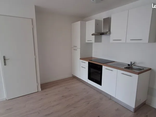 A louer logement t2 renove a neuf 