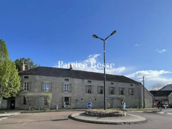 Immeuble mixte 1500 m² 
