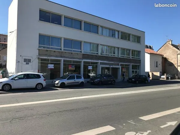 Local d'activité 525 m² 