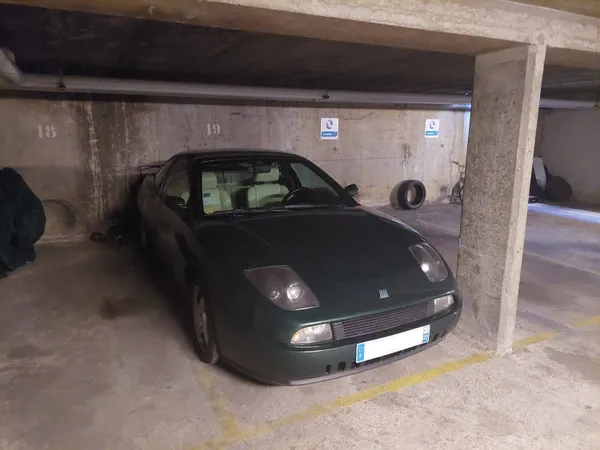 Vends parking 