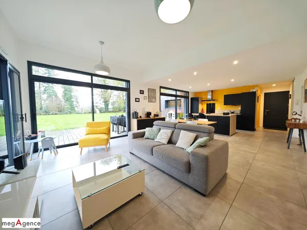 MAISON D ARCHITECTECTE 
