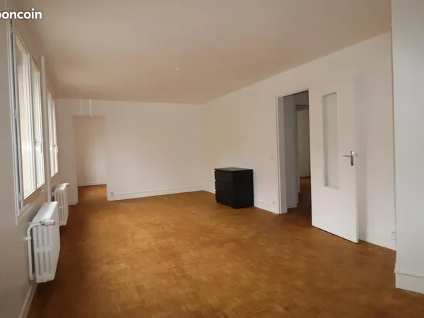 Appartement 4 pièces 79 m² 