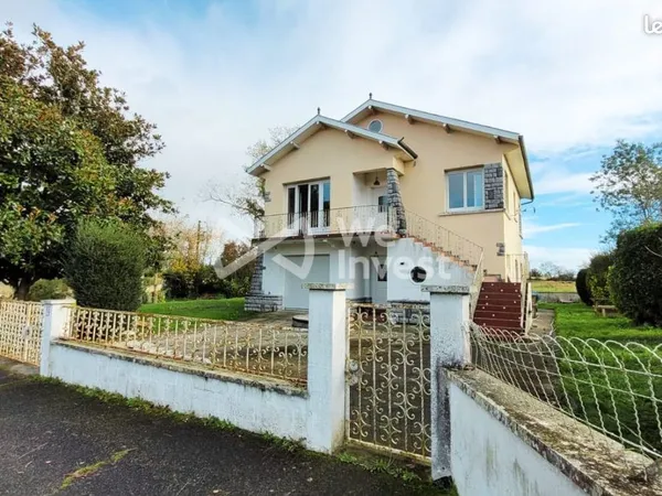 Maison 6 pièces 151 m² 