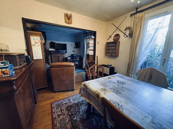 Maison de 4 pièces (80 m²) en vente à NANTIAT 