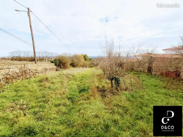 Terrain 719 m² Charnay Les Macon 