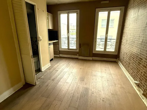 Appartement 1 pièce 14 m² 