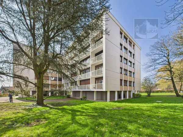 Appartement 4 pièces 74 m² 