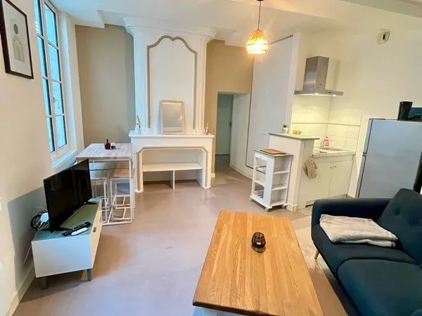 À louer T2 35 m² meublé- Centre-ville de Saintes 