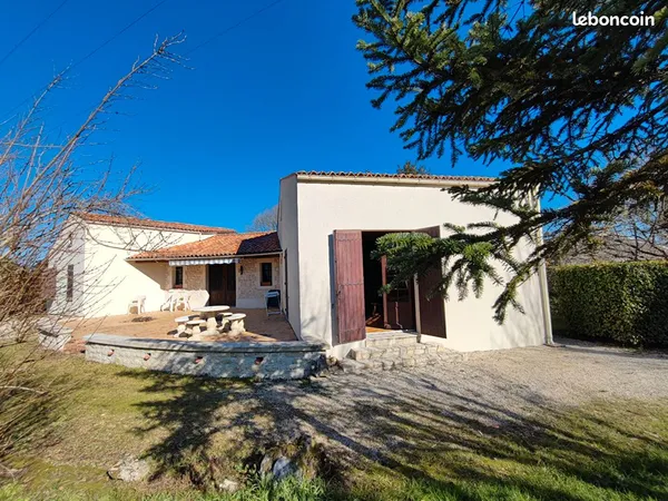 Propriété 4 pièces 133 m² 