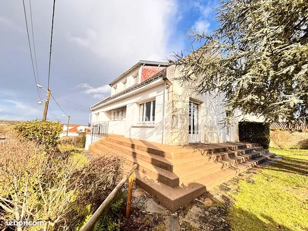 Maison 6 pièces 121 m² 