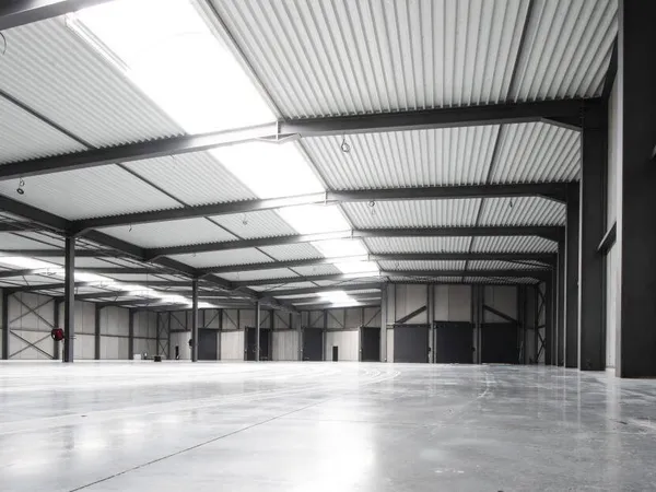 Local d'activité 11210 m² 