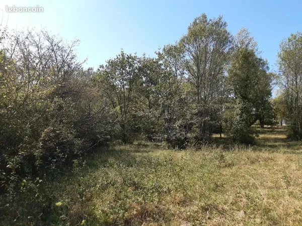 Terrain 550 m² Arbanats 