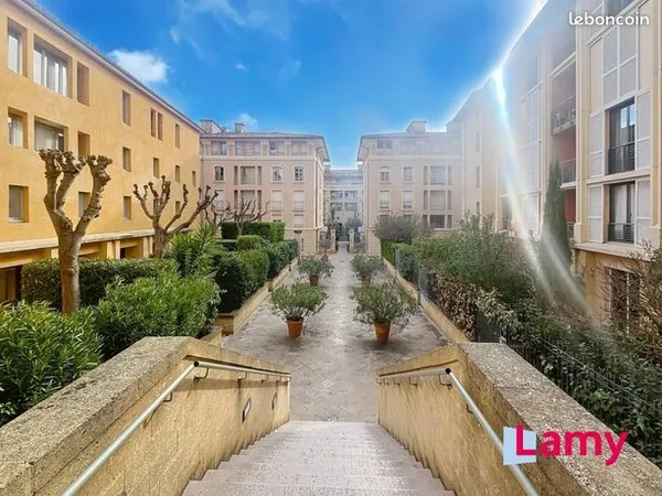 Appartement 5 pièces 102 m² 