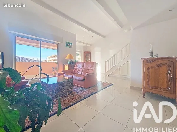 Appartement 4 pièces 104 m² 