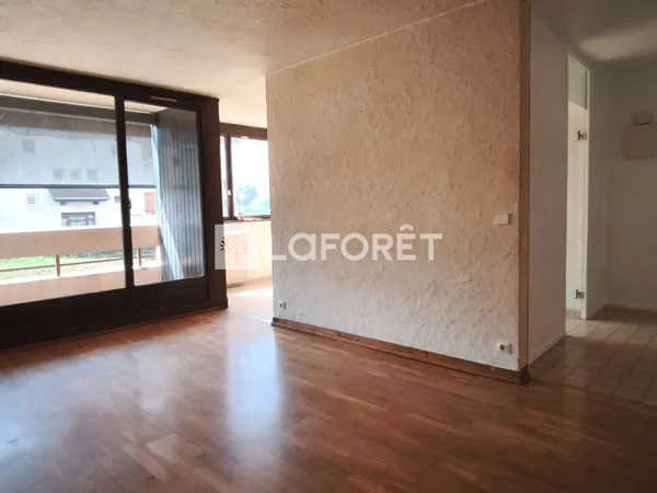 Appartement 3 pièces 77 m² 