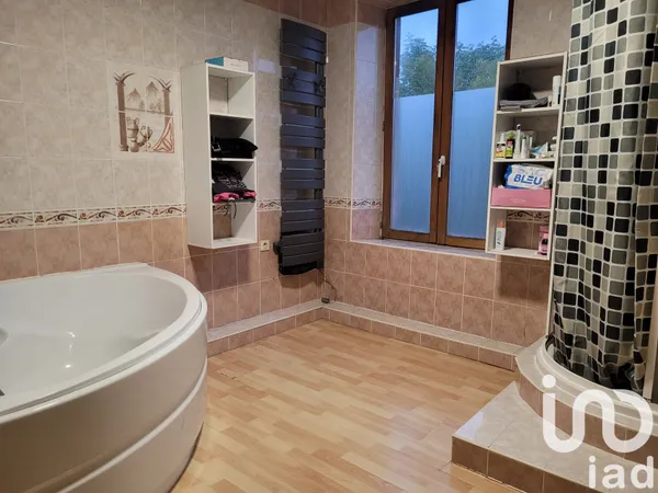 Maison 6 pièces 145 m² 